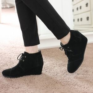 Toms Wedges